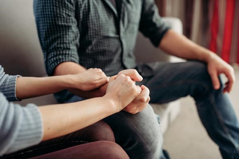 What to Look for in a Couples Therapist